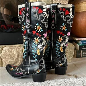 Embroidered Black Western Boots
